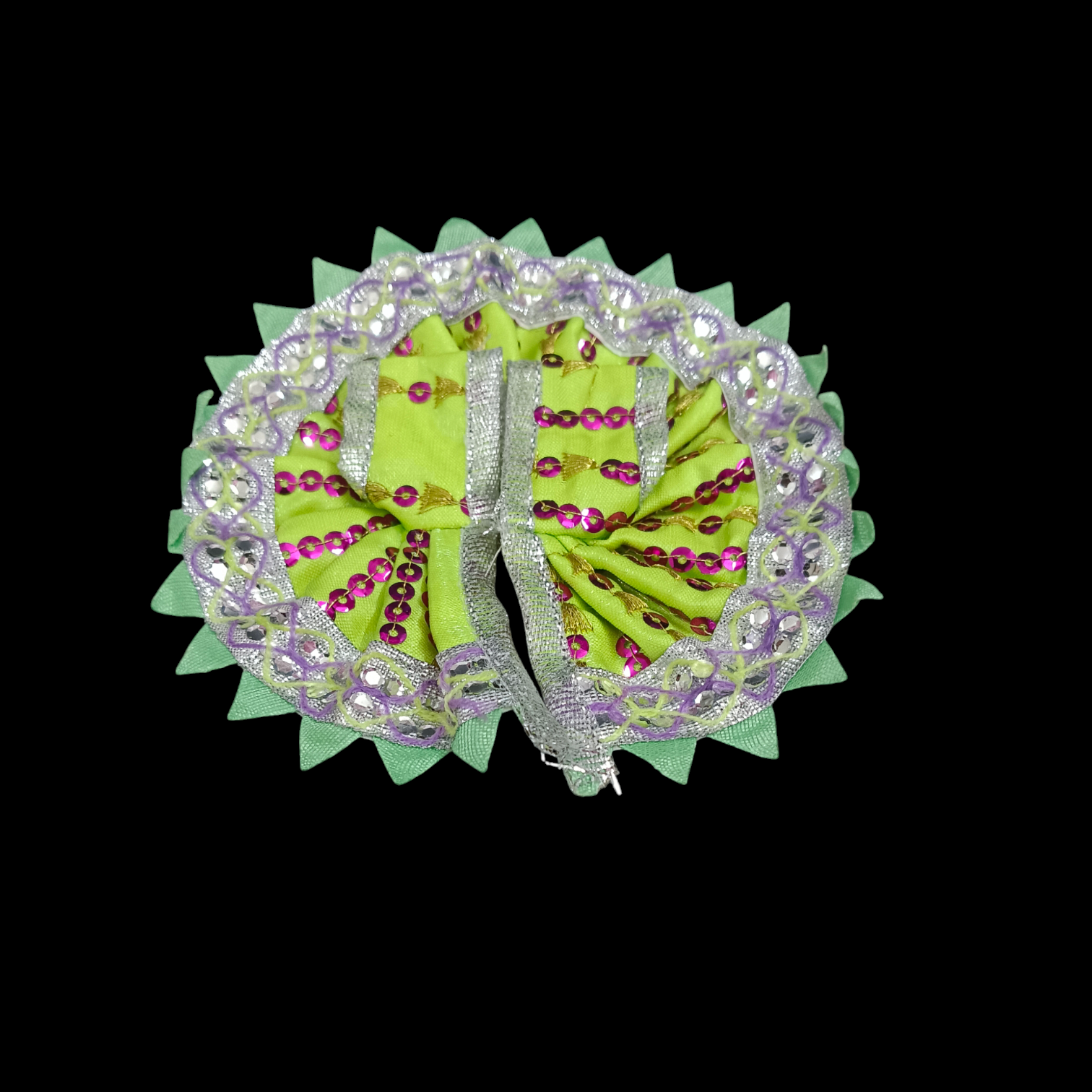 Laddu Gopal dress designed for Size 1 No. idol, perfect for adorning Lord Krishna during religious ceremonies and festivals.