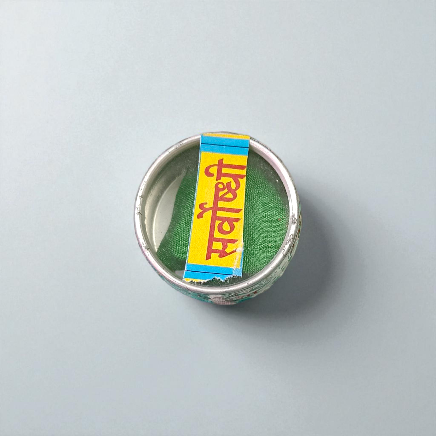 A 6GM pack of Sarvoshidhi | सर्वोशिधि, an herbal blend used for purification, prosperity, and spiritual well-being