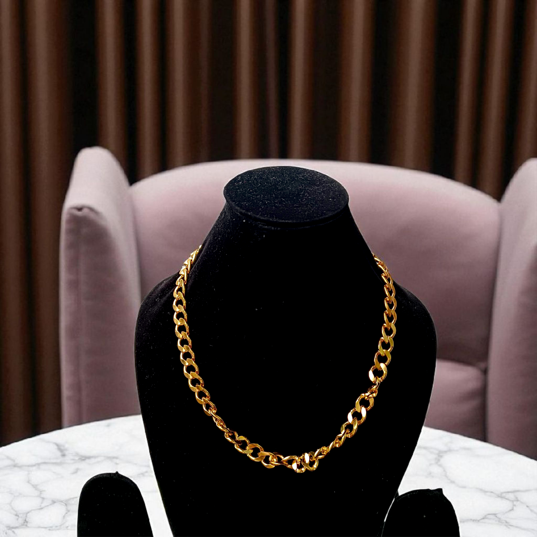 Artificial Gold Chain 1 Gram Gold Plated 20 Inch for boys and men, offering a stylish, affordable accessory for any occasion.