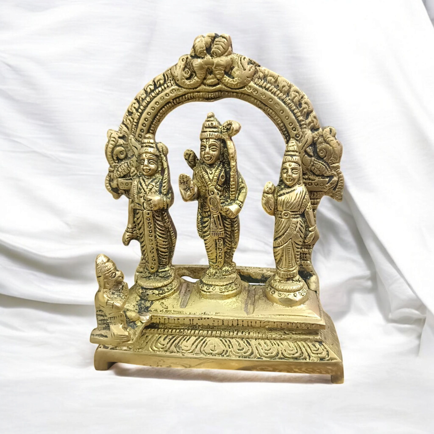 Brass Ram Darbar Murti featuring Lord Ram, Goddess Sita, Lord Lakshman, and Lord Hanuman – a divine idol for worship and protection.