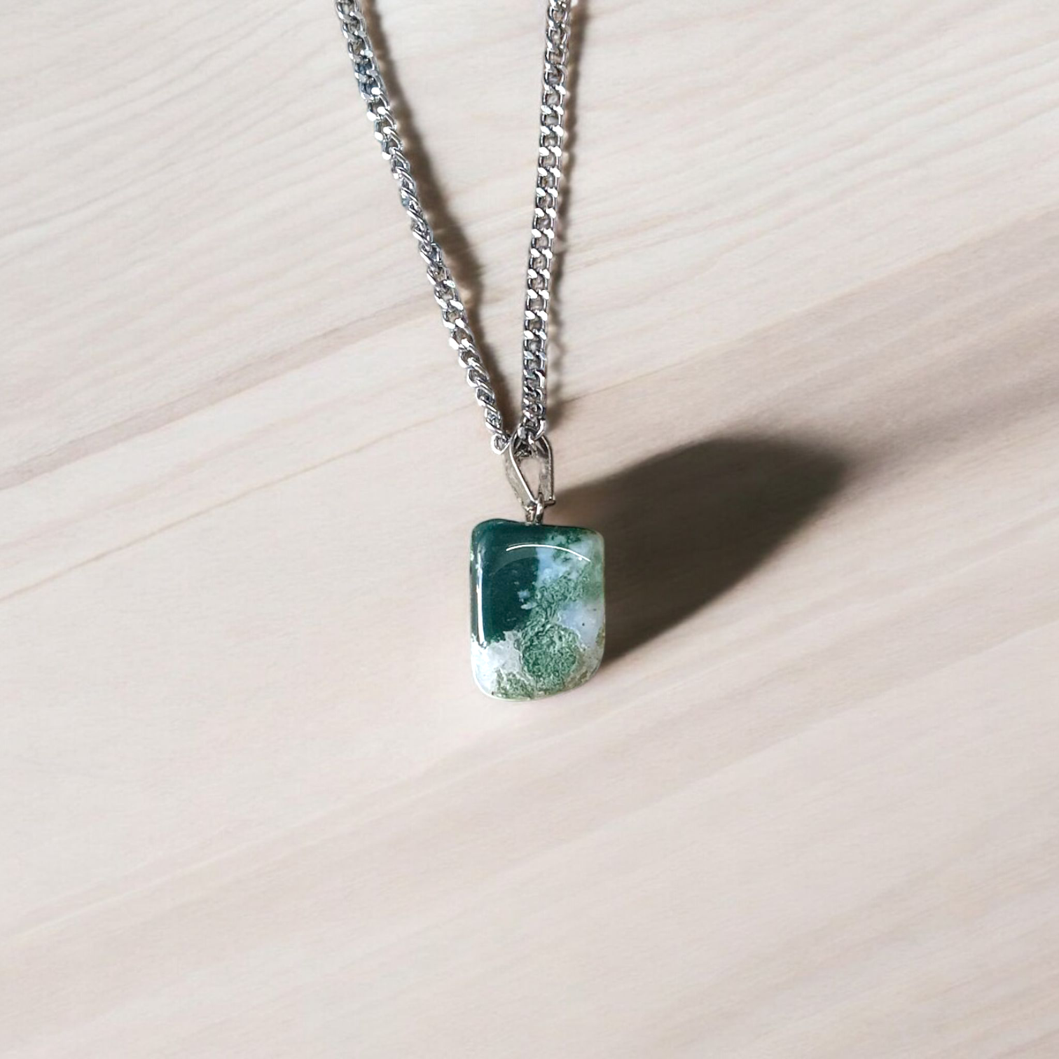 Green Aventurine Pendant with Metal Chain – African Green Jade Tumbled Healing Stone for Heart Chakra and Daily Wear