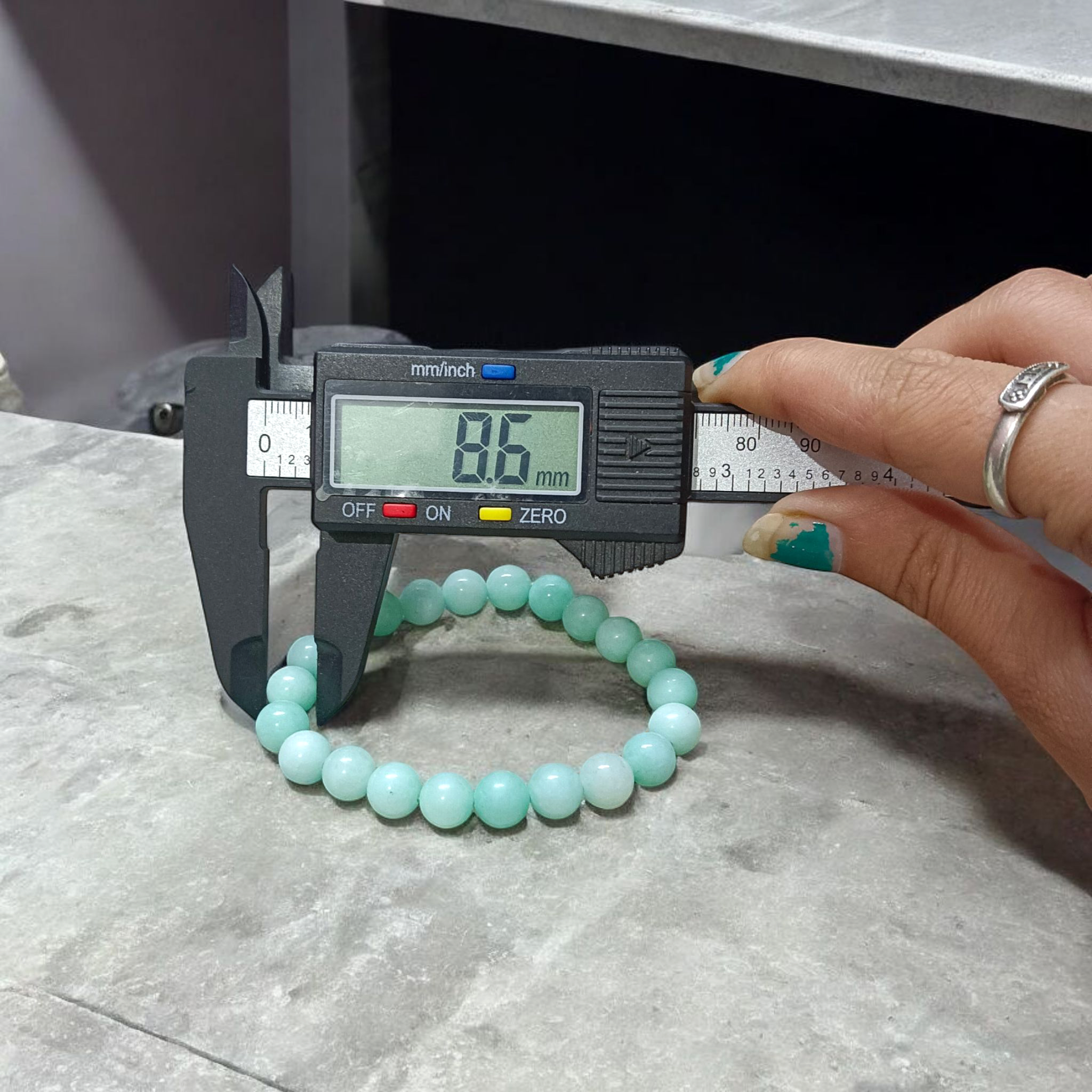 Greenish Blue Onyx Bracelet with Lab Certification, perfect for spiritual healing, stress relief, and daily