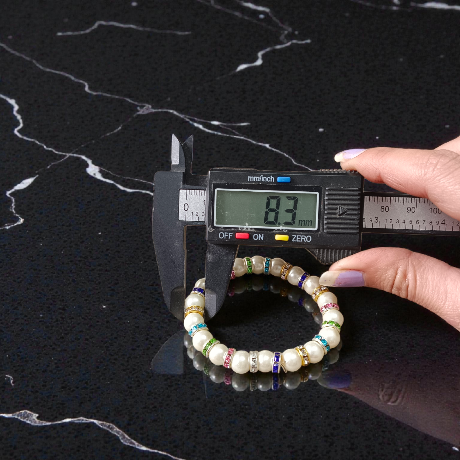 Image of Original Pearl Bracelet with 8MM natural pearls on a stretchable thread, lab-certified and suitable for astrological benefits