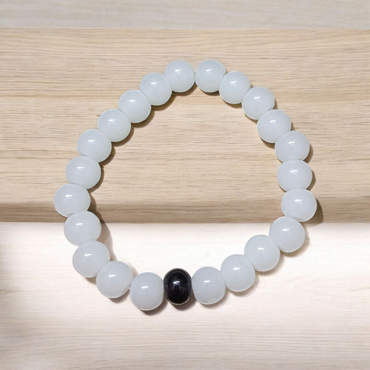 Lab Certified Natural White and Black Agate Bracelet with 8mm Stretchable Beads for Healing, Balance, and Energy Protection

