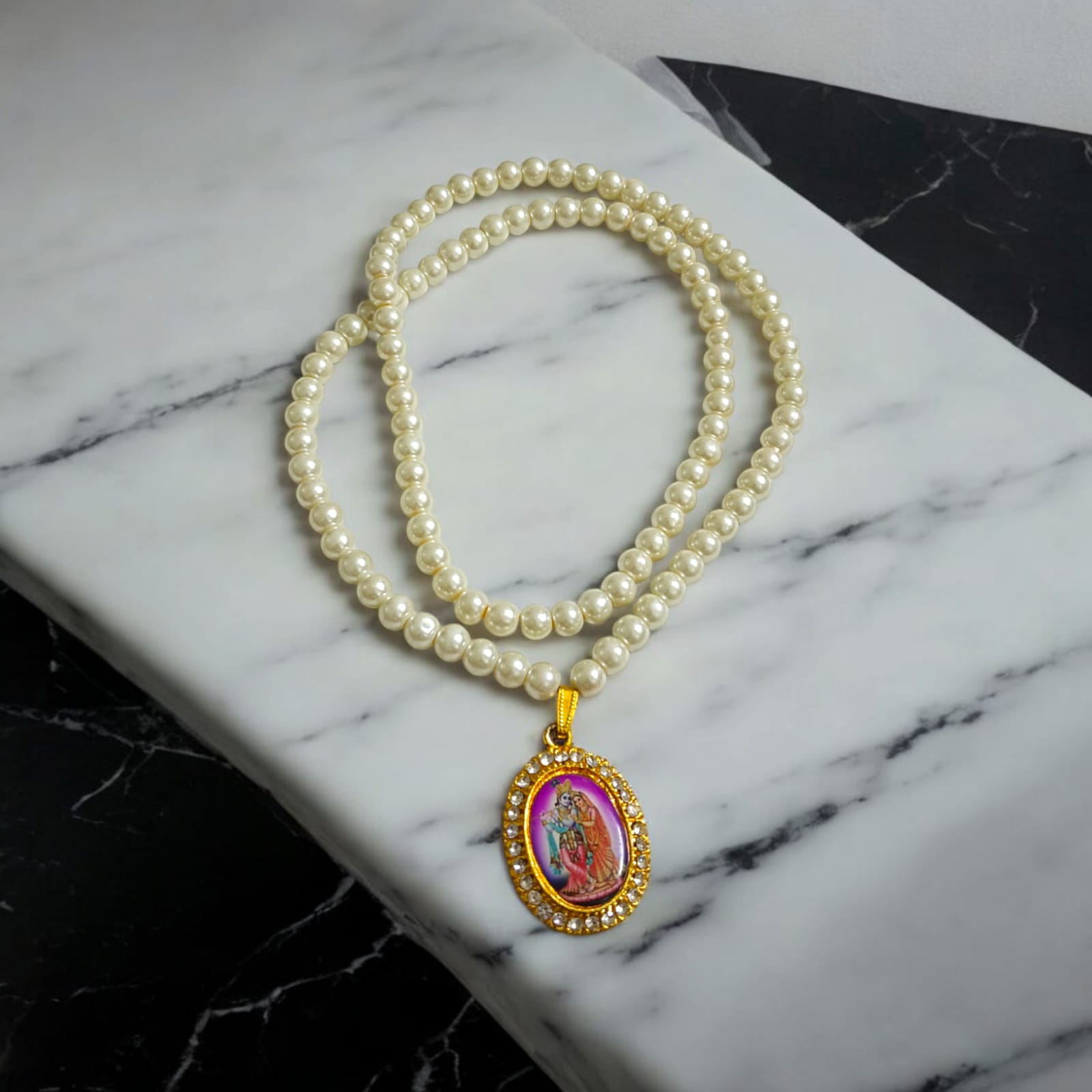 Moti Mala With Locket | Radha Krishna Locket