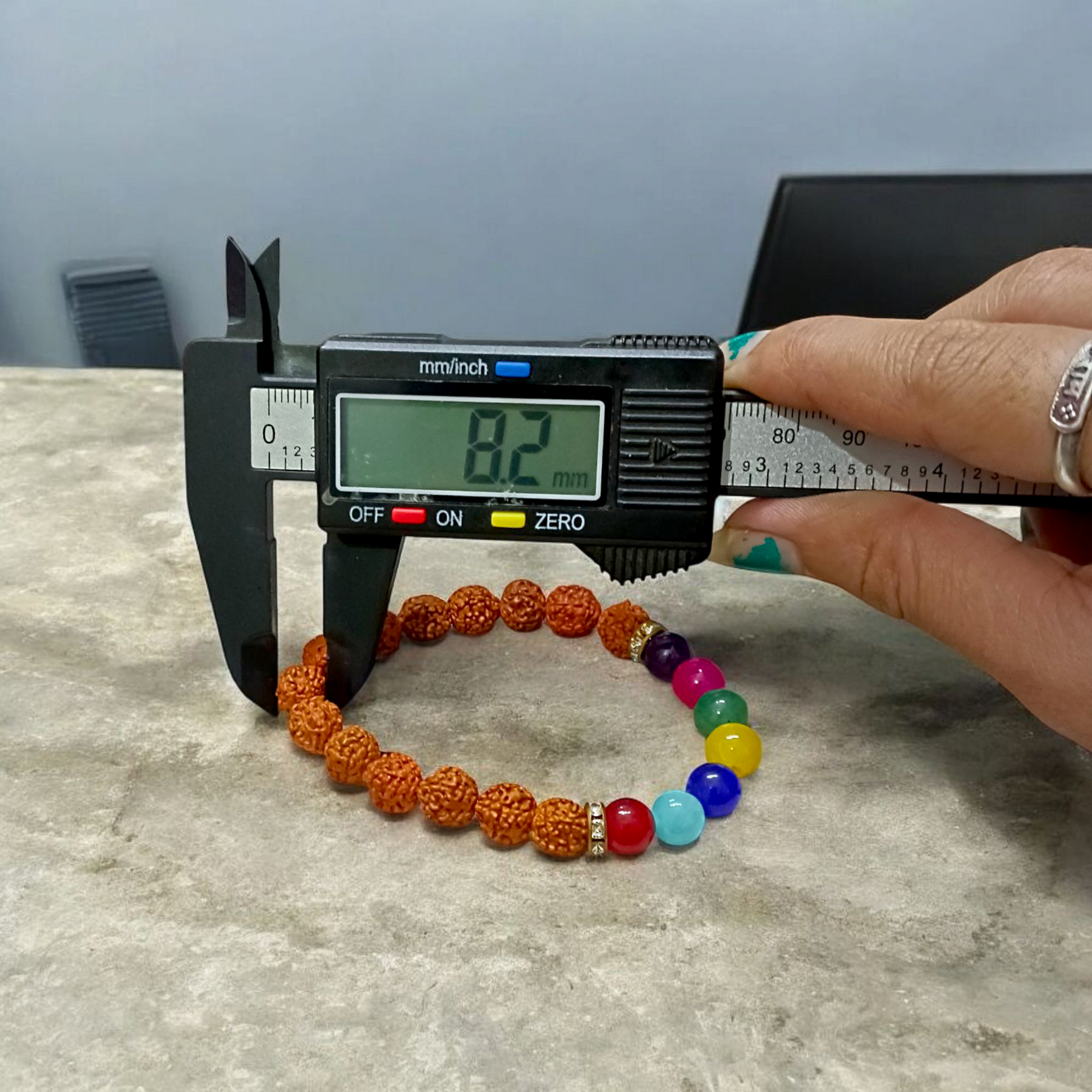 Natural 7 Chakra & Rudraksha Bracelet – 8mm Stretchable Beads with Lab Certified Healing Stones for Chakra Balancing
