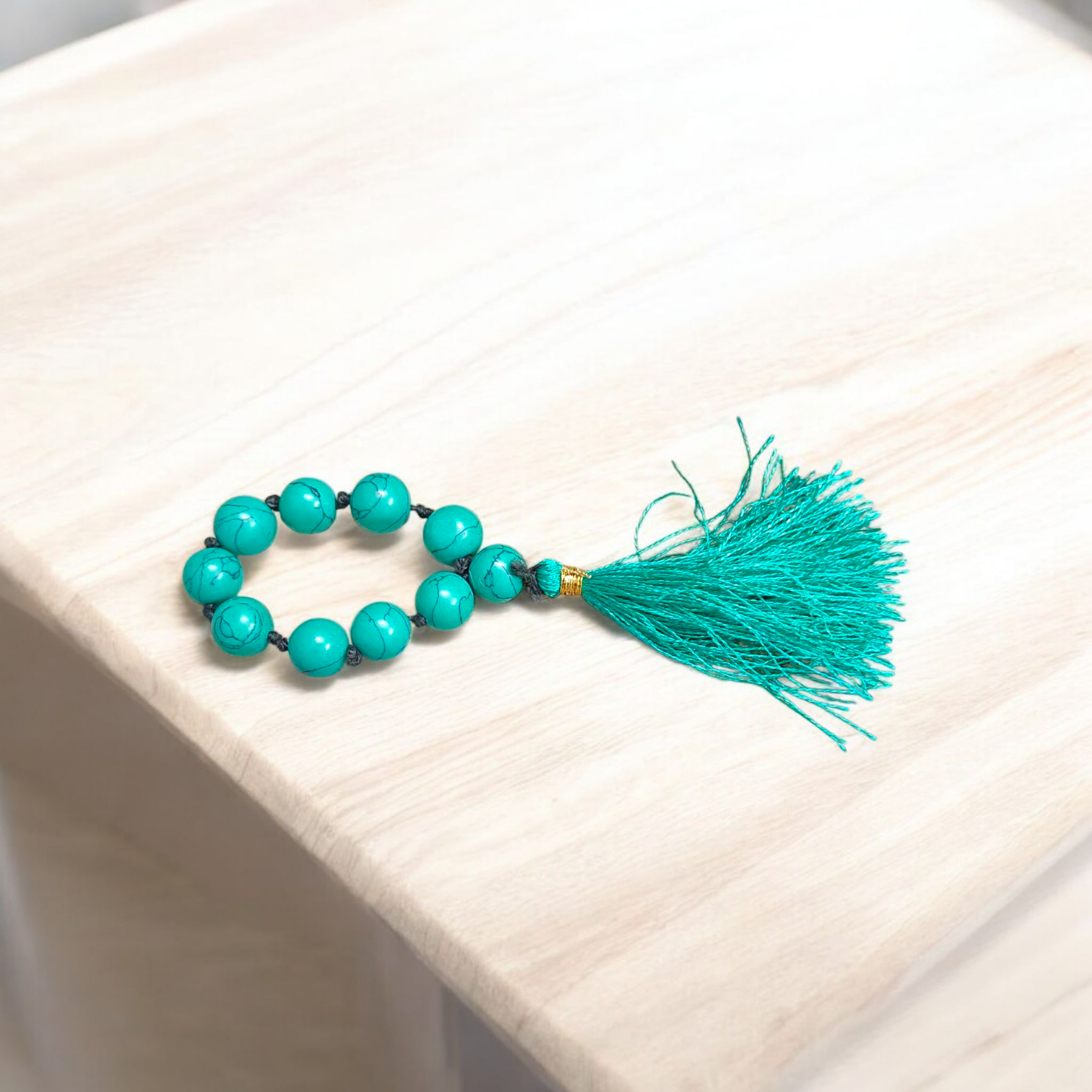 Natural Turquoise Finger Mala featuring 9+1 smooth 8mm Firoza beads, lab-certified gemstone mala used for meditation, peace, and spiritual awakening