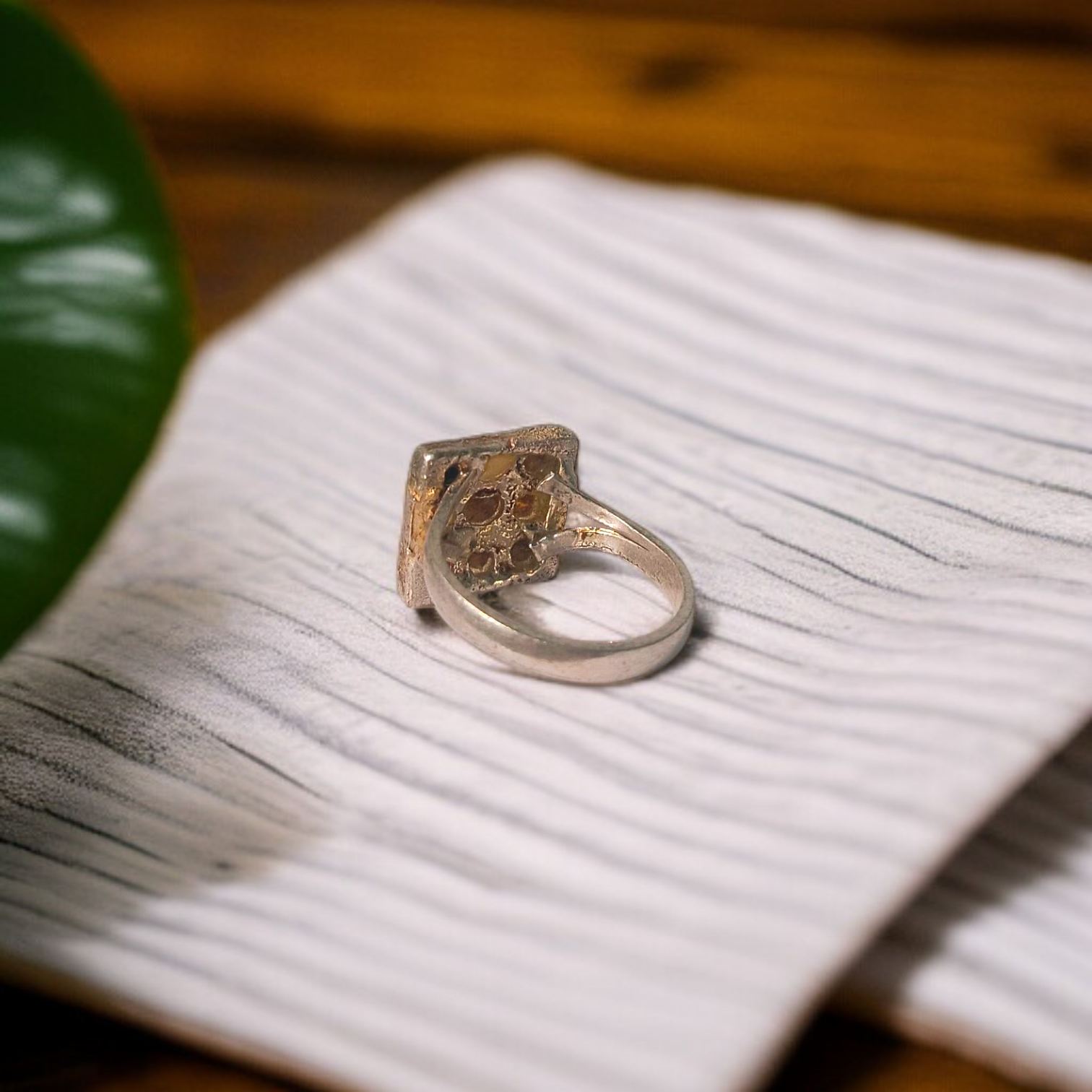 Navratan Ring Square Shape – Spiritual and astrological ring featuring nine gemstones for prosperity, health, and protection.