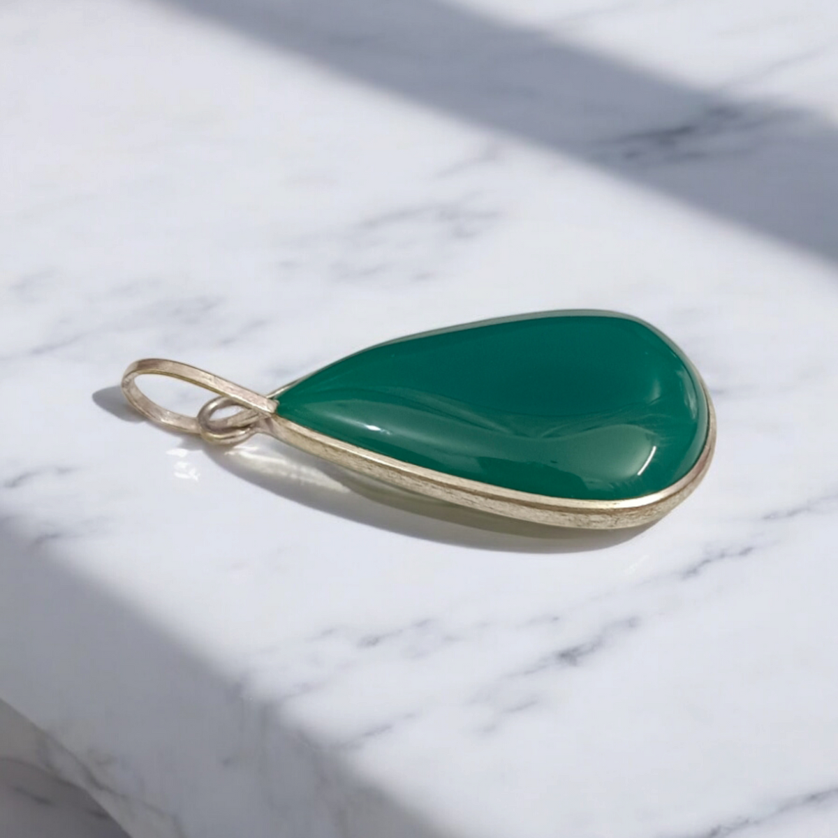 Original Green Sulemani Pendant – Lab Certified for Protection from Negative Energies