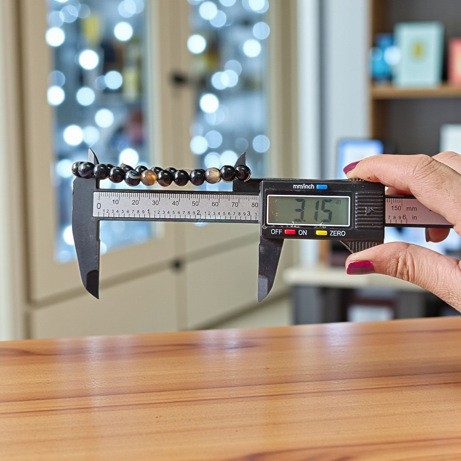 Original Sulemani Hakik Bracelet with 8MM Lab-Certified Black Beads in Stretchable Design for Daily Wear and Energy Protection