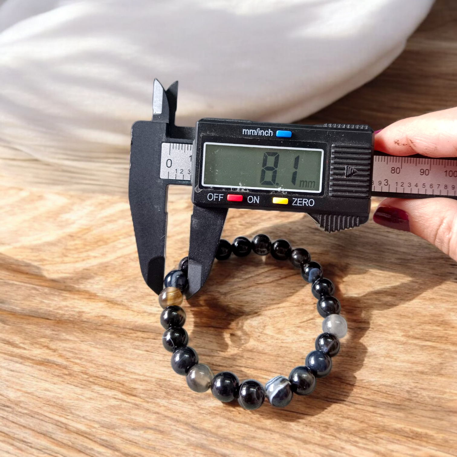 Original Sulemani Hakik Bracelet with 8MM Lab-Certified Black Beads in Stretchable Design for Daily Wear and Energy Protection