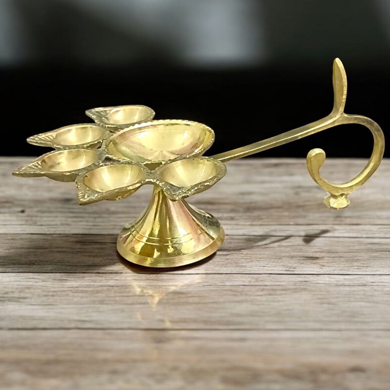 Panch Mukhi Jyot in Brass for Aarti and Spiritual Worship